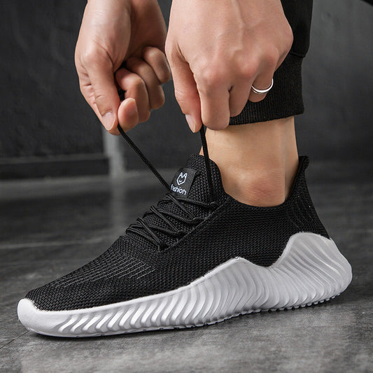 Herrskor i sportig mesh