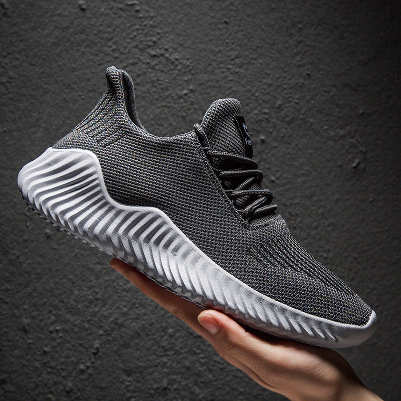 Herrskor i sportig mesh
